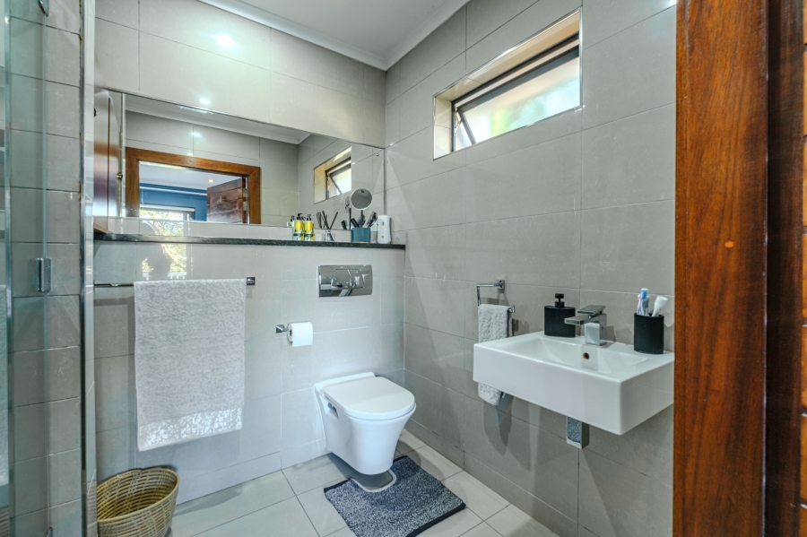 2 Bedroom Property for Sale in Mount Richmore Village Estate KwaZulu-Natal