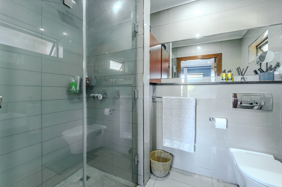 2 Bedroom Property for Sale in Mount Richmore Village Estate KwaZulu-Natal