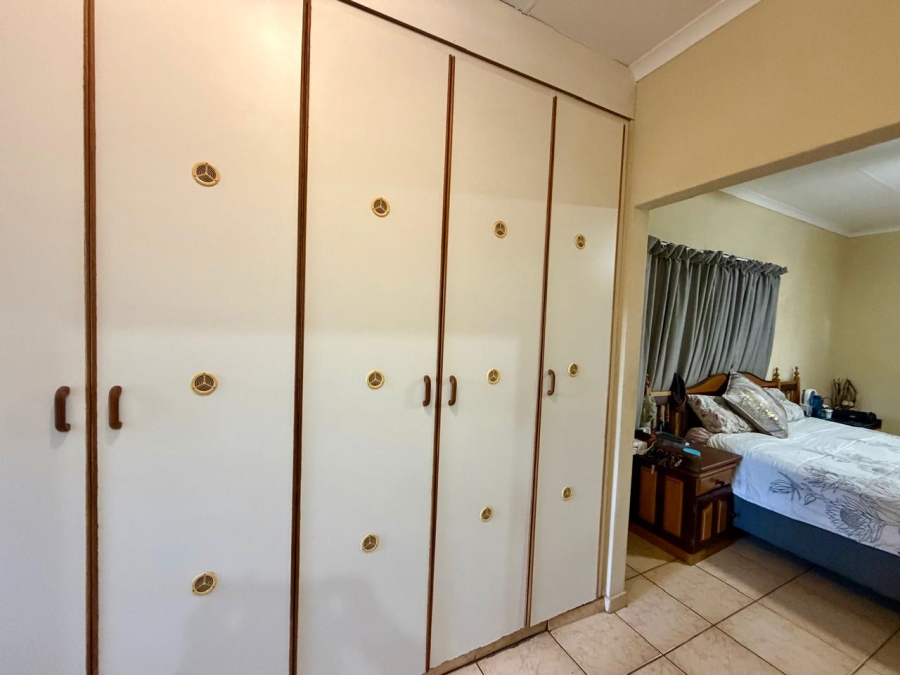 3 Bedroom Property for Sale in Birdswood KwaZulu-Natal