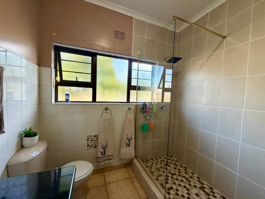 3 Bedroom Property for Sale in Birdswood KwaZulu-Natal