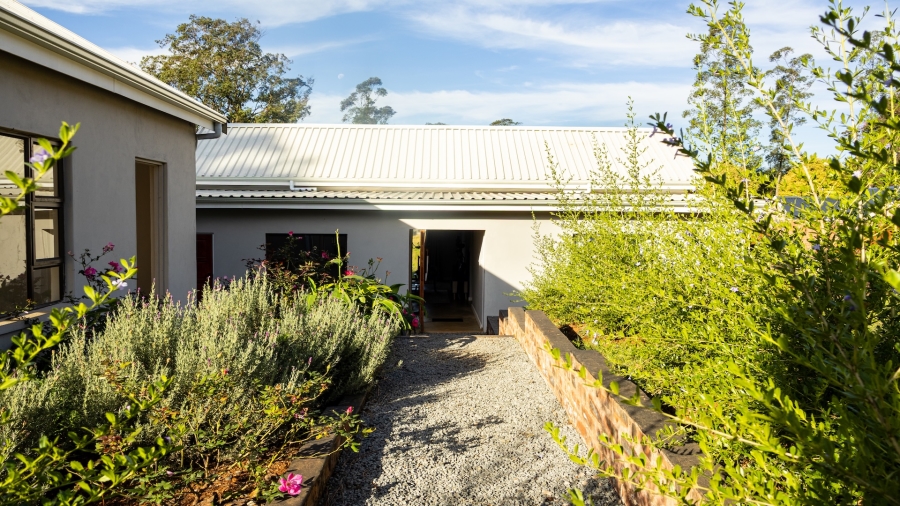 3 Bedroom Property for Sale in Worlds View KwaZulu-Natal