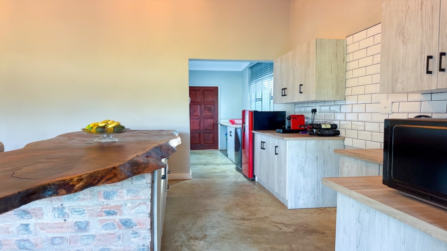 3 Bedroom Property for Sale in Worlds View KwaZulu-Natal