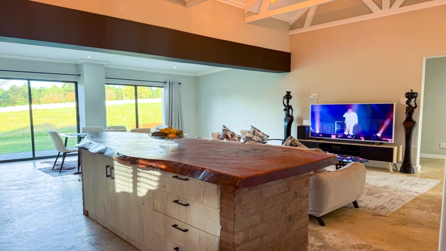 3 Bedroom Property for Sale in Worlds View KwaZulu-Natal