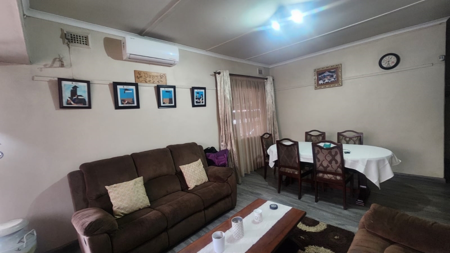 5 Bedroom Property for Sale in Allandale KwaZulu-Natal