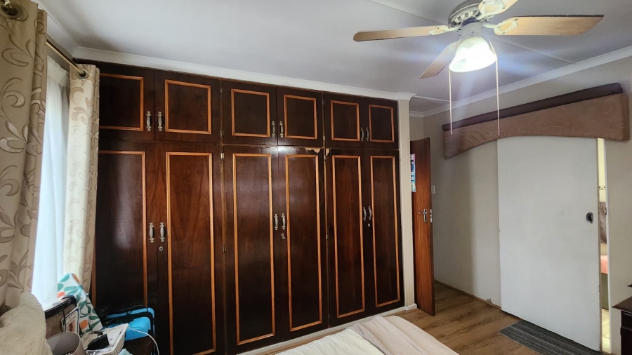 5 Bedroom Property for Sale in Allandale KwaZulu-Natal