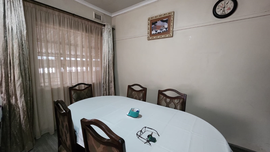 5 Bedroom Property for Sale in Allandale KwaZulu-Natal