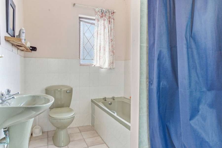 To Let 1 Bedroom Property for Rent in Amanzimtoti KwaZulu-Natal
