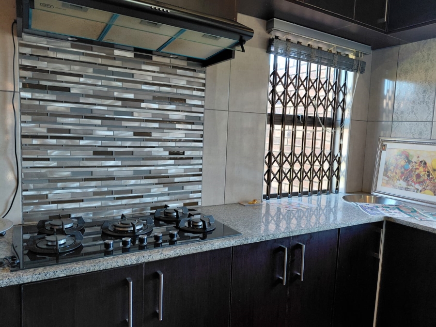 3 Bedroom Property for Sale in Lennoxton KwaZulu-Natal