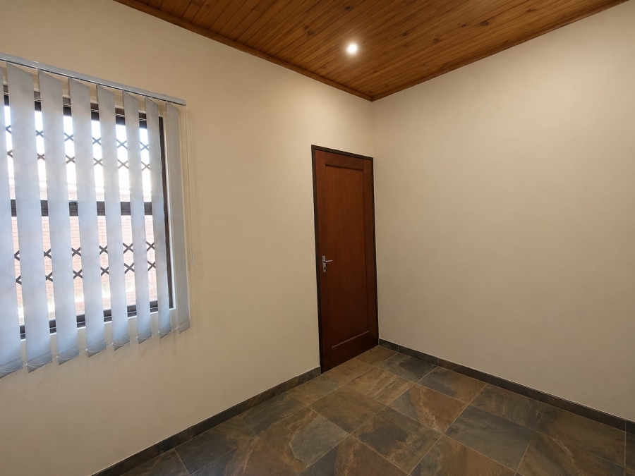 3 Bedroom Property for Sale in Lennoxton KwaZulu-Natal