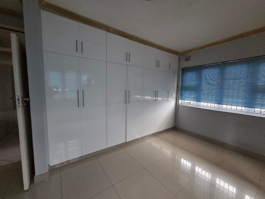 To Let 5 Bedroom Property for Rent in Shallcross KwaZulu-Natal