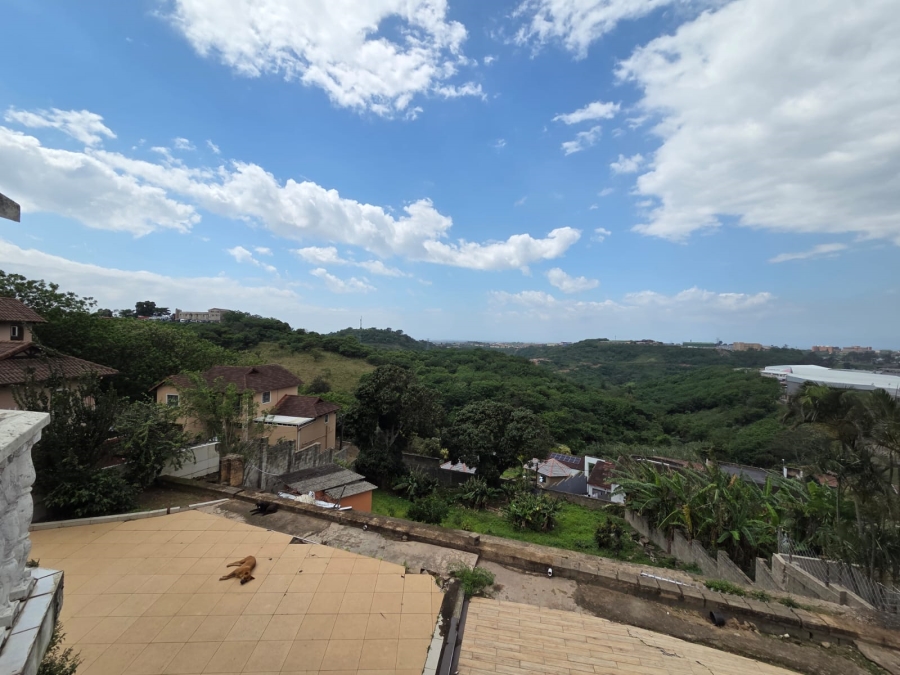 To Let 5 Bedroom Property for Rent in Shallcross KwaZulu-Natal
