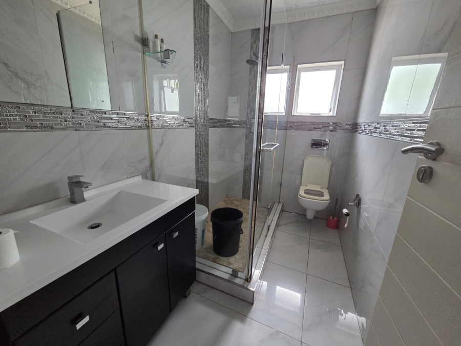 To Let 5 Bedroom Property for Rent in Shallcross KwaZulu-Natal