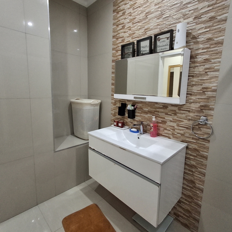 3 Bedroom Property for Sale in Bisley KwaZulu-Natal