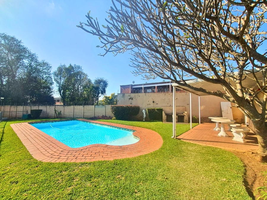 2 Bedroom Property for Sale in Scottsville KwaZulu-Natal