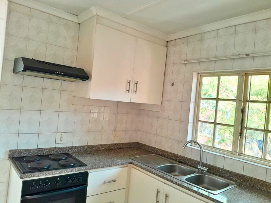 2 Bedroom Property for Sale in Scottsville KwaZulu-Natal
