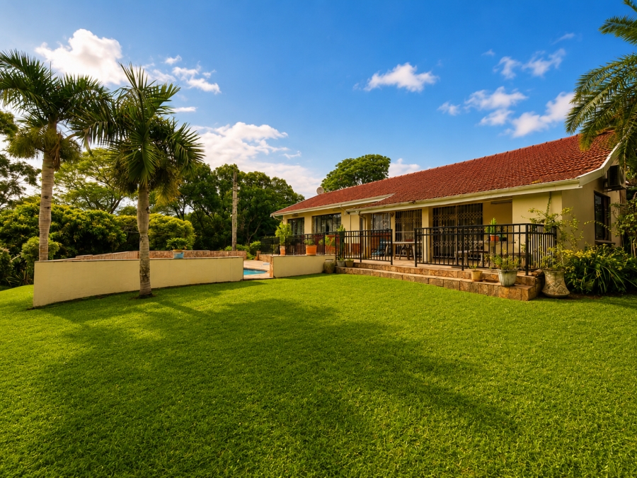 4 Bedroom Property for Sale in Dawncliffe KwaZulu-Natal