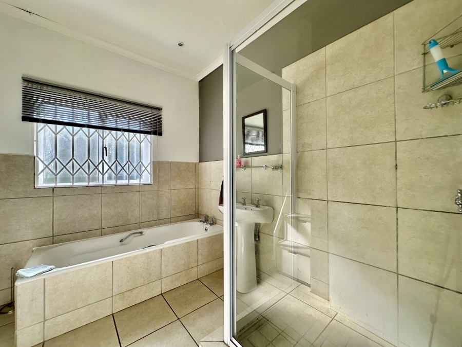 4 Bedroom Property for Sale in Compensation Beach KwaZulu-Natal