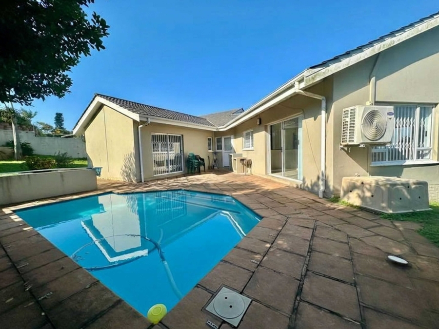 4 Bedroom Property for Sale in Compensation Beach KwaZulu-Natal