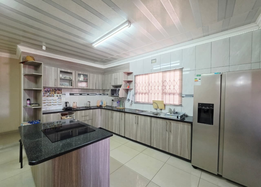 4 Bedroom Property for Sale in Carsdale KwaZulu-Natal