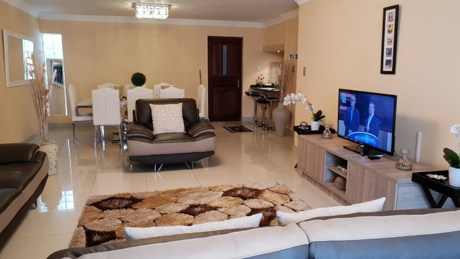 To Let 3 Bedroom Property for Rent in Durban North KwaZulu-Natal