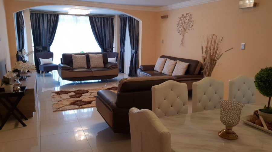 To Let 3 Bedroom Property for Rent in Durban North KwaZulu-Natal