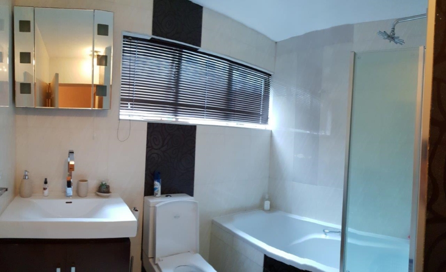 To Let 3 Bedroom Property for Rent in Durban North KwaZulu-Natal