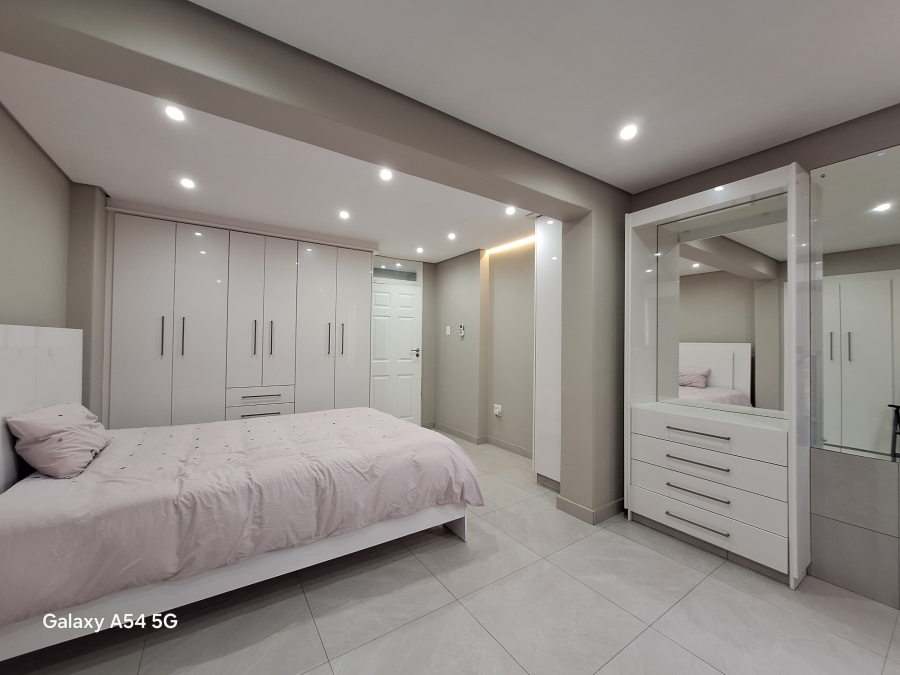 2 Bedroom Property for Sale in North Beach KwaZulu-Natal