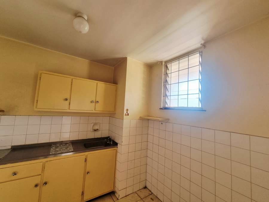 1 Bedroom Property for Sale in Empangeni Central KwaZulu-Natal