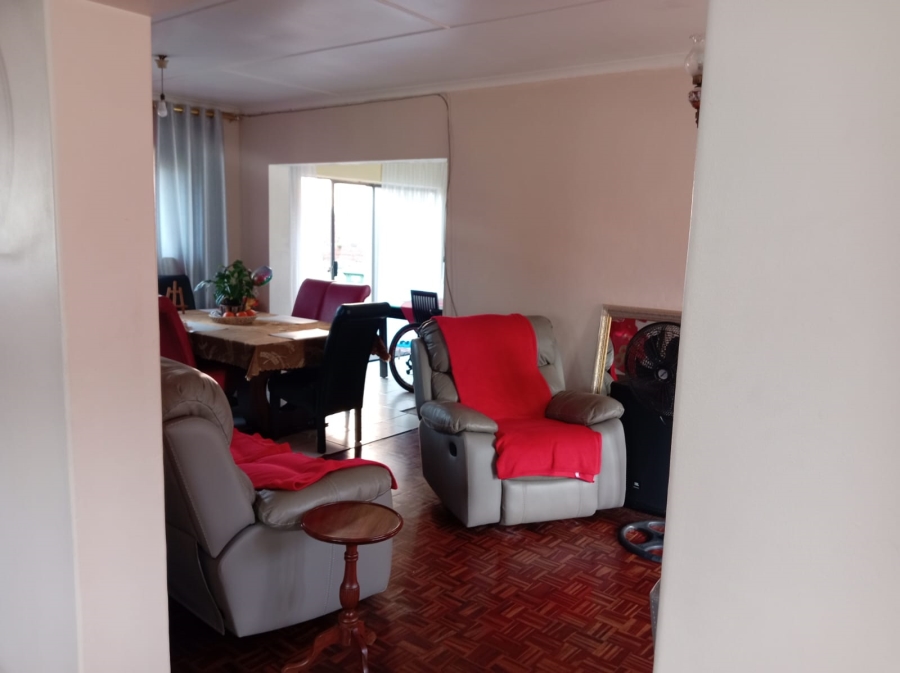 3 Bedroom Property for Sale in Athlone Park KwaZulu-Natal