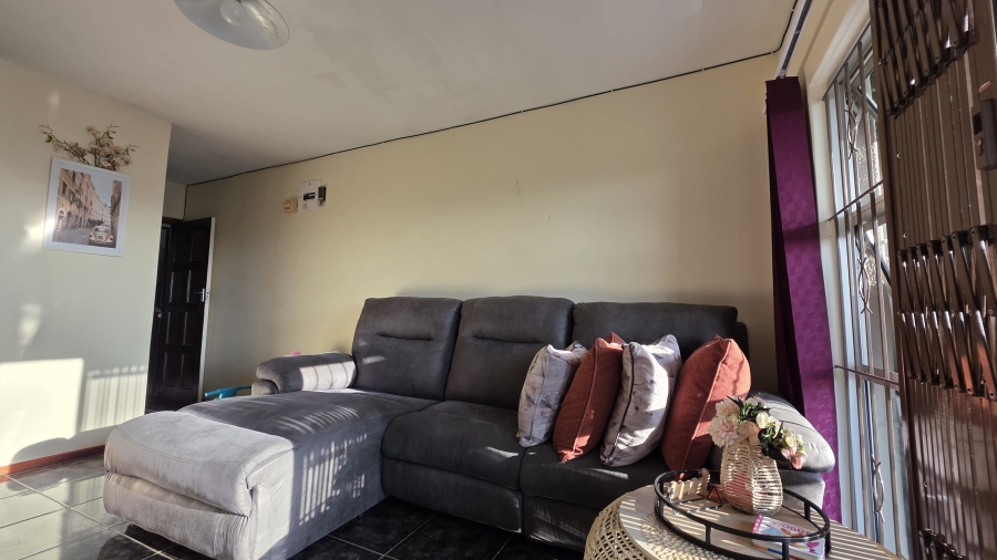 2 Bedroom Property for Sale in Sherwood KwaZulu-Natal