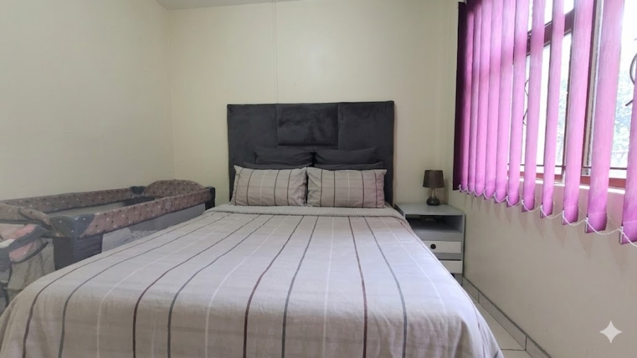2 Bedroom Property for Sale in Sherwood KwaZulu-Natal