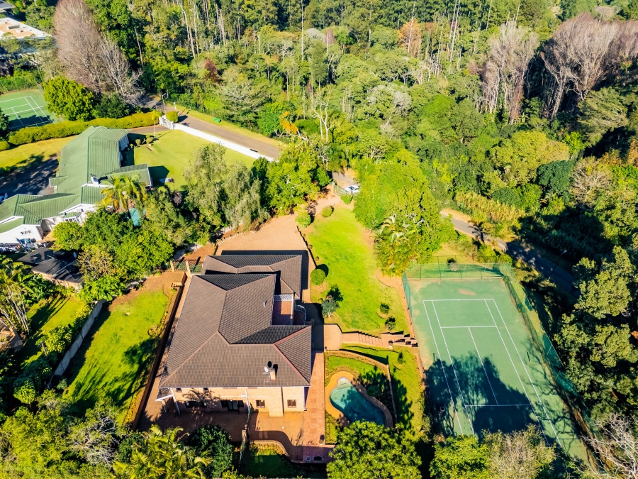 4 Bedroom Property for Sale in Kloof KwaZulu-Natal