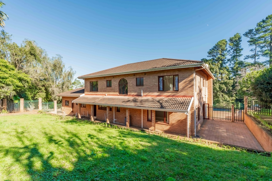 4 Bedroom Property for Sale in Kloof KwaZulu-Natal