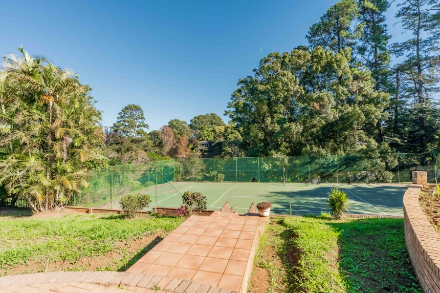 4 Bedroom Property for Sale in Kloof KwaZulu-Natal