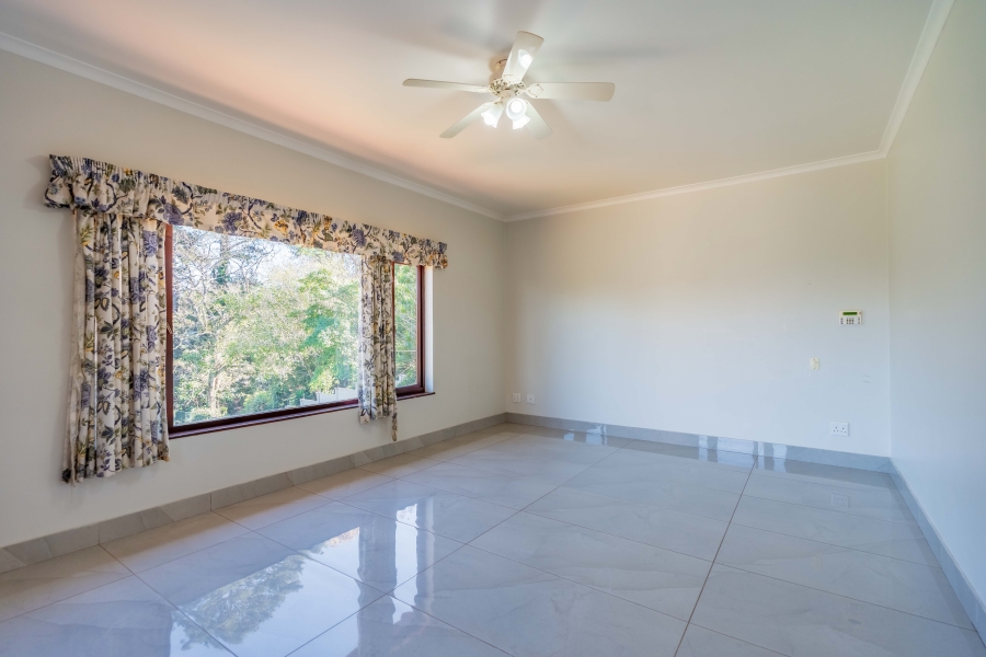4 Bedroom Property for Sale in Kloof KwaZulu-Natal