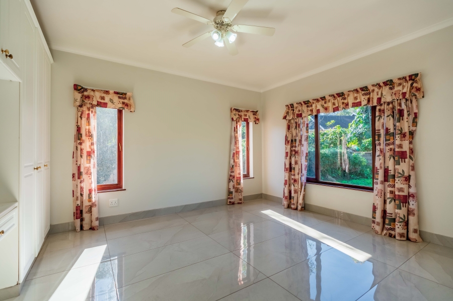 4 Bedroom Property for Sale in Kloof KwaZulu-Natal