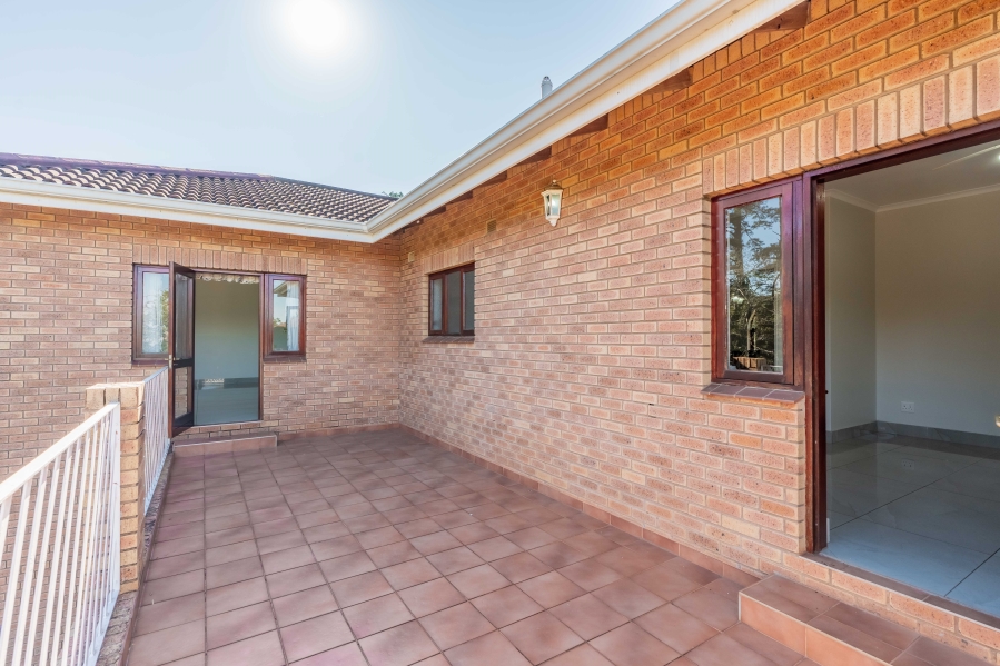 4 Bedroom Property for Sale in Kloof KwaZulu-Natal