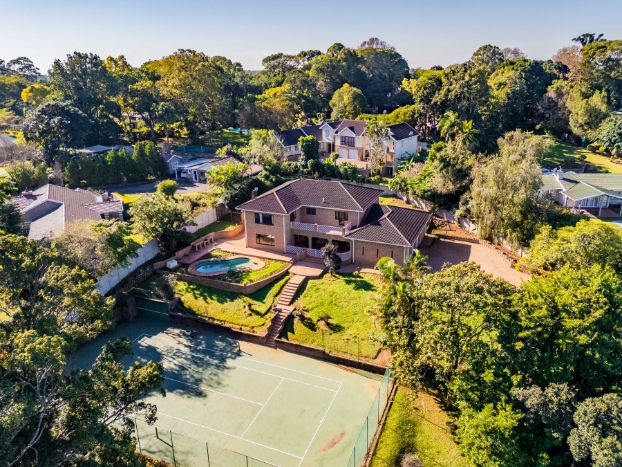 4 Bedroom Property for Sale in Kloof KwaZulu-Natal