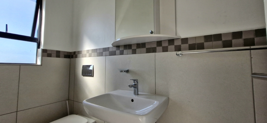 To Let 2 Bedroom Property for Rent in Umhlanga Ridge KwaZulu-Natal
