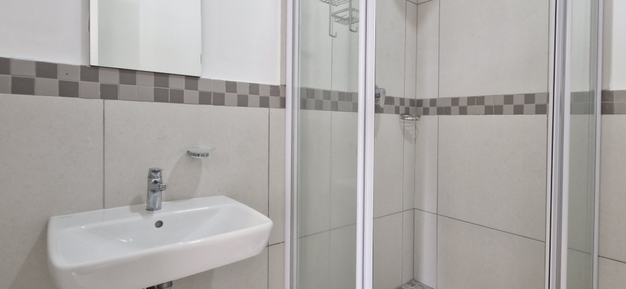 To Let 2 Bedroom Property for Rent in Umhlanga Ridge KwaZulu-Natal