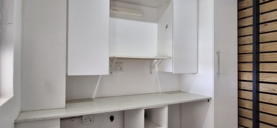 To Let 2 Bedroom Property for Rent in Umhlanga Ridge KwaZulu-Natal