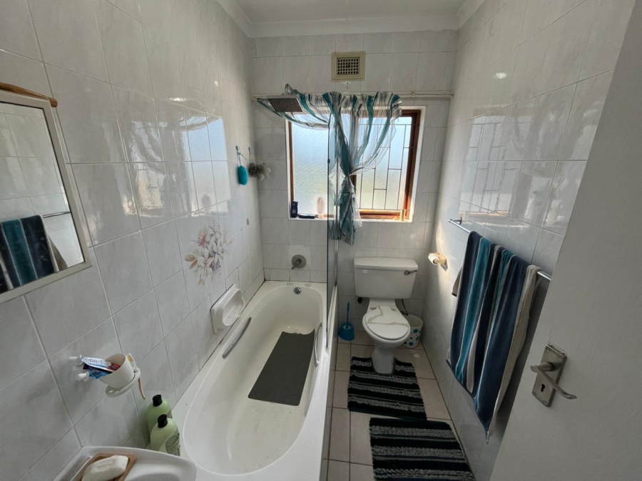 3 Bedroom Property for Sale in Escombe KwaZulu-Natal