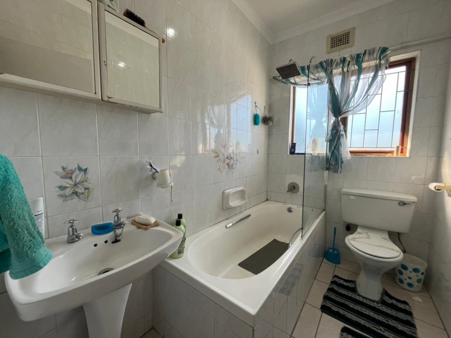 3 Bedroom Property for Sale in Escombe KwaZulu-Natal