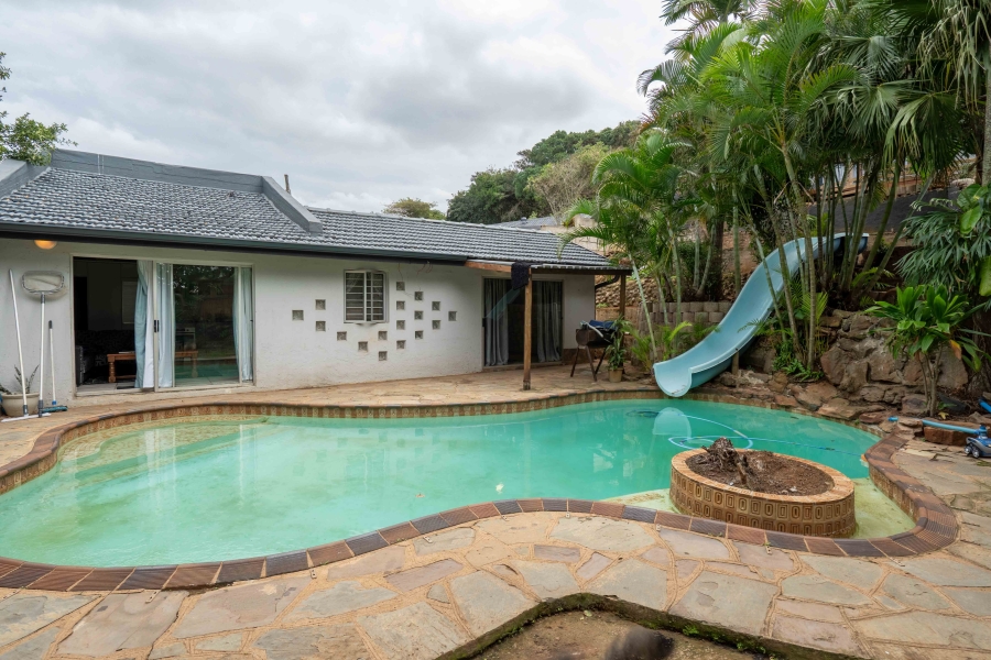 4 Bedroom Property for Sale in Amanzimtoti KwaZulu-Natal