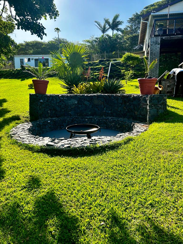 4 Bedroom Property for Sale in Tugela Mouth KwaZulu-Natal