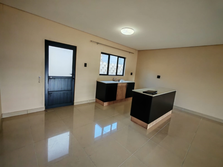 2 Bedroom Property for Sale in Mount Moreland KwaZulu-Natal