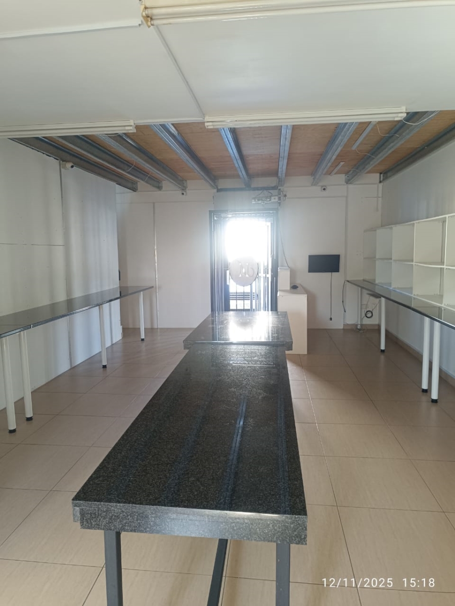 To Let Commercial Property for Rent in Ballito Commercial District KwaZulu-Natal