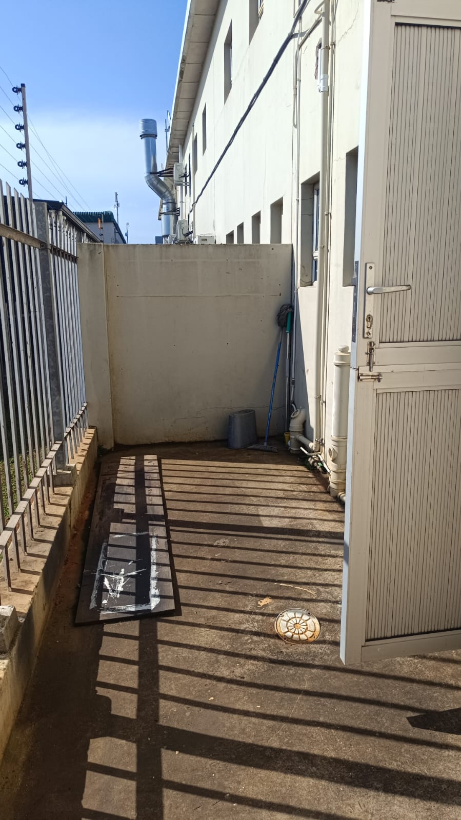 To Let Commercial Property for Rent in Ballito Commercial District KwaZulu-Natal