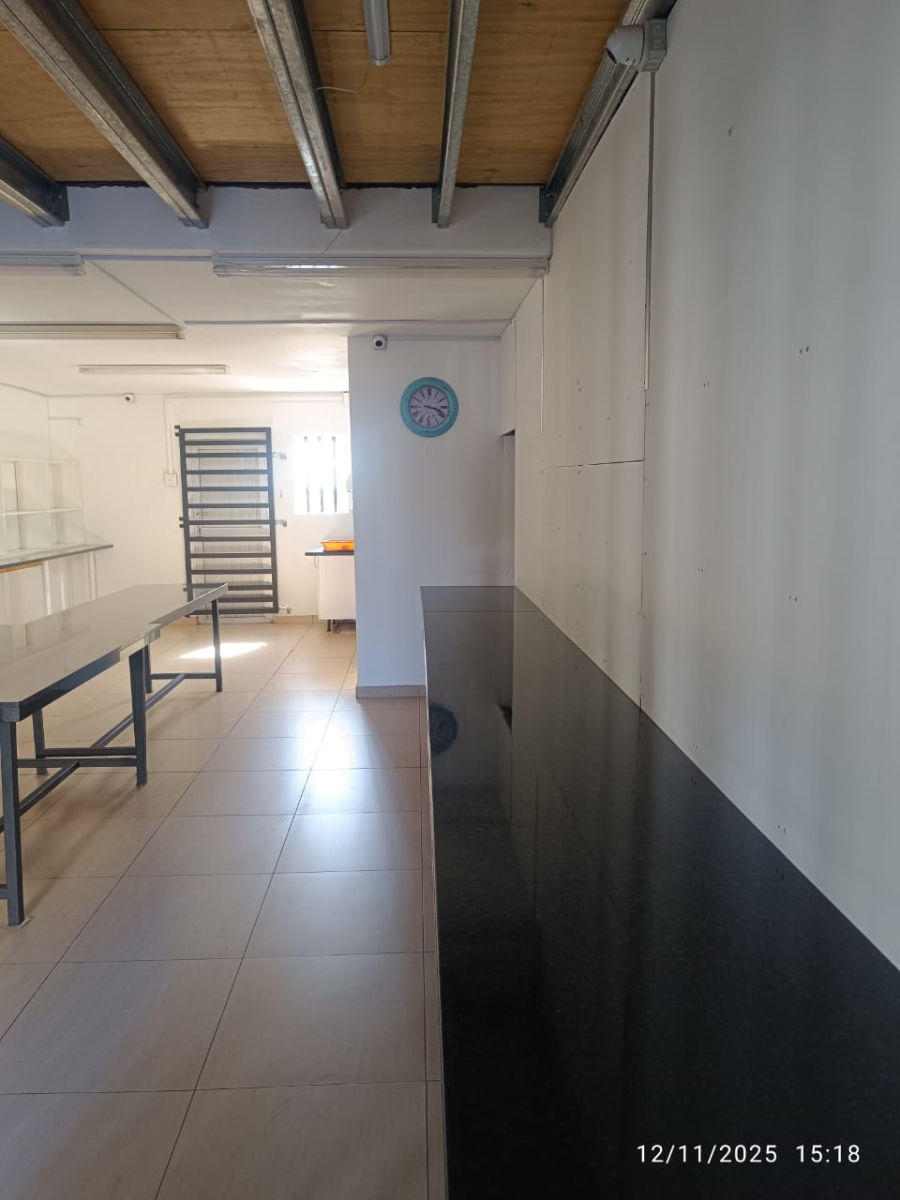 To Let Commercial Property for Rent in Ballito Commercial District KwaZulu-Natal