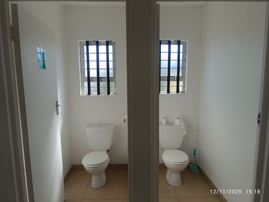 To Let Commercial Property for Rent in Ballito Commercial District KwaZulu-Natal